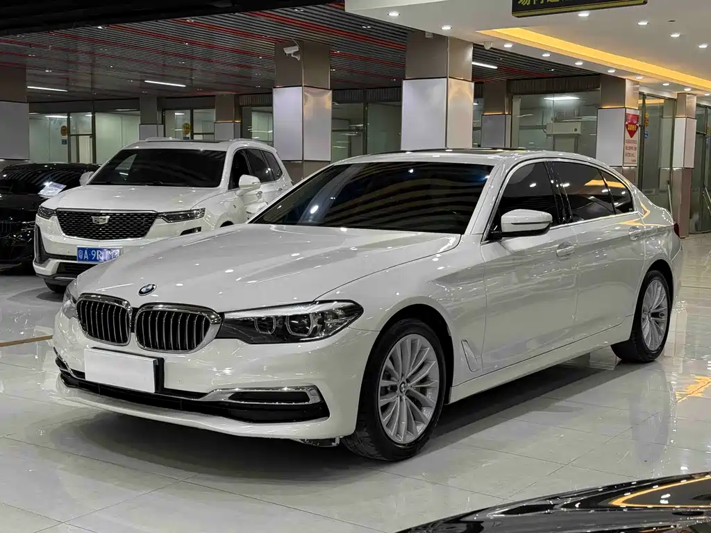 BMW 5 Series 2020