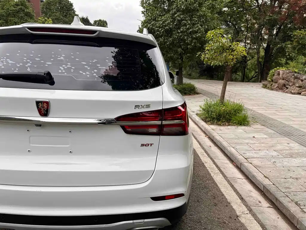Roewe RX5 — миниатюра 13