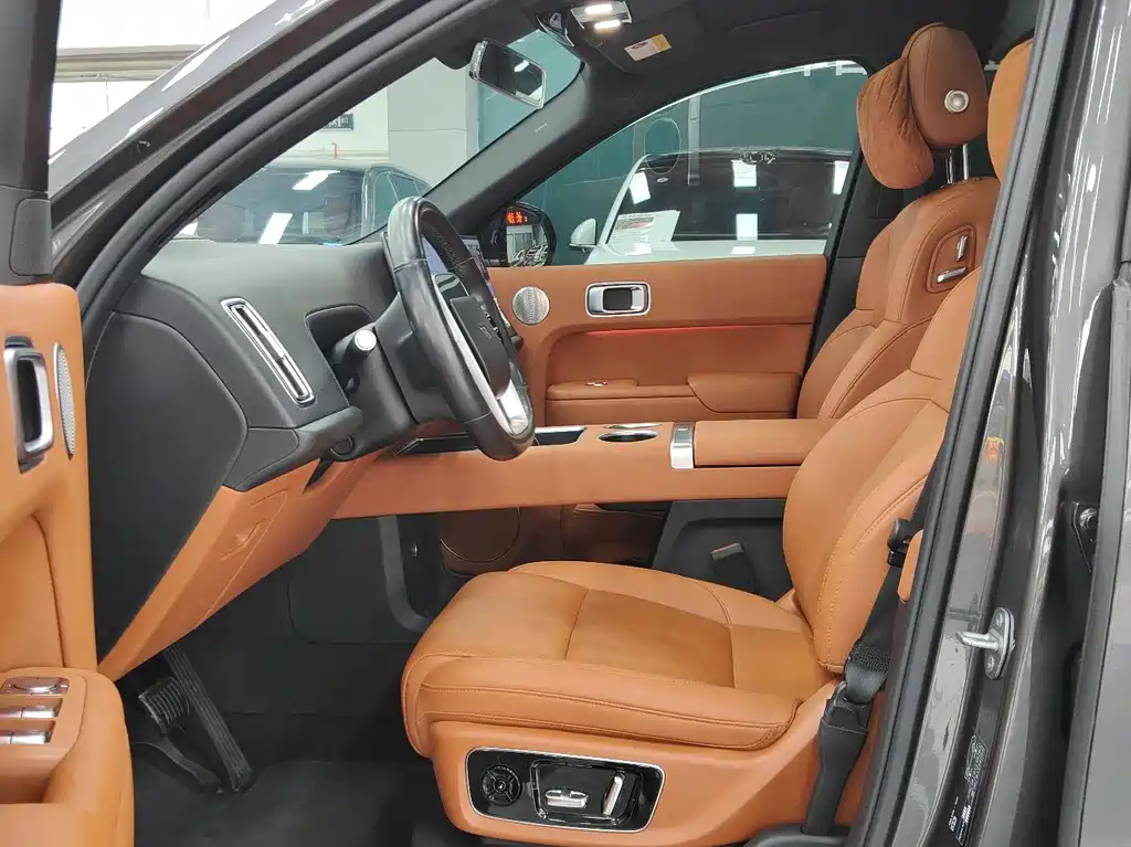Li Auto Li L9 — миниатюра 2