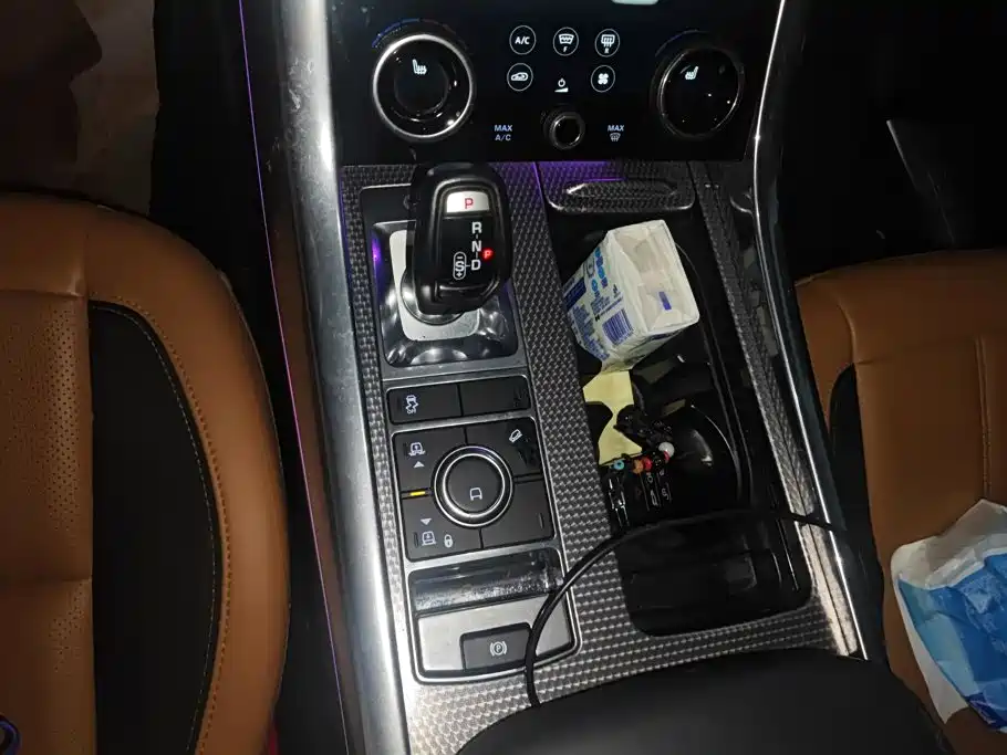Land Rover Sport — миниатюра 16