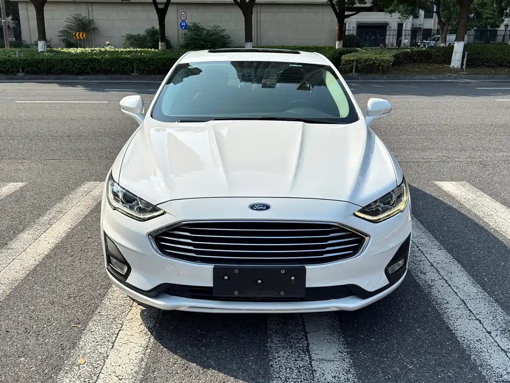 Ford Mondeo — миниатюра 2
