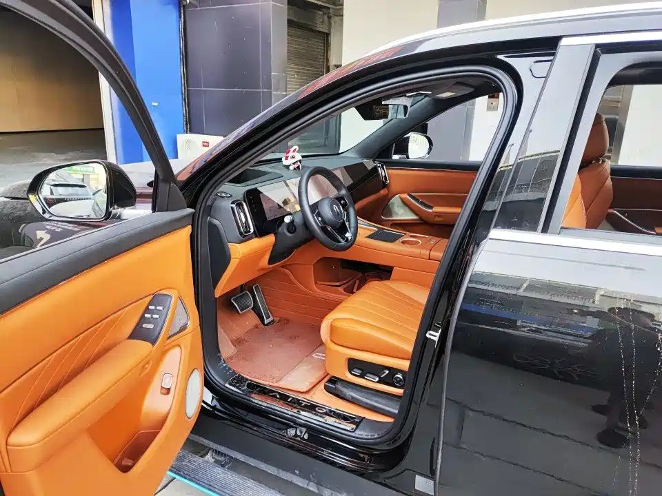 AITO AITO M8 — миниатюра 18