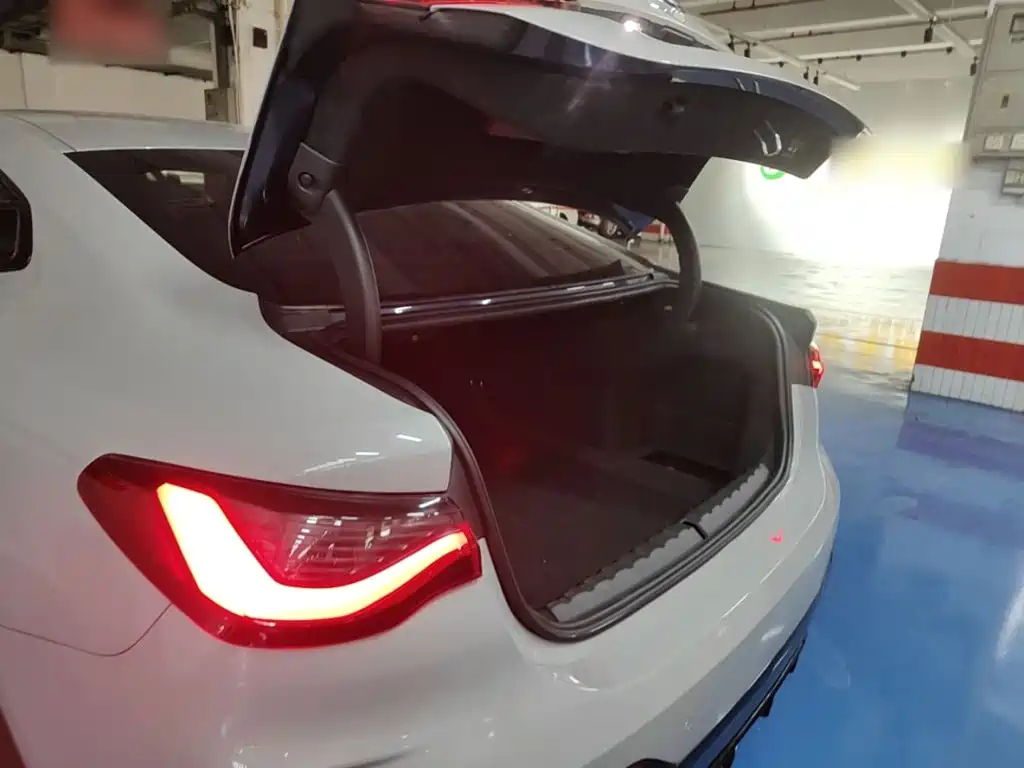 BMW 4 Series — миниатюра 19