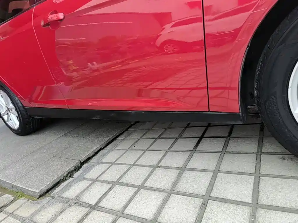 Ford Focus — миниатюра 21