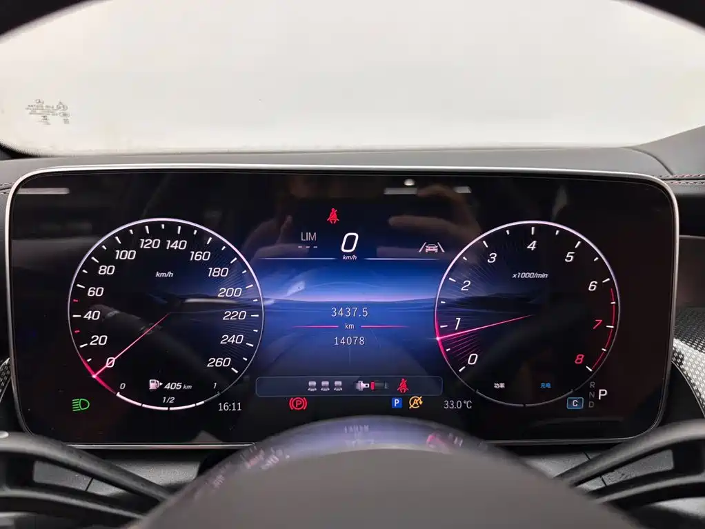 Mercedes-Benz GLC — миниатюра 14