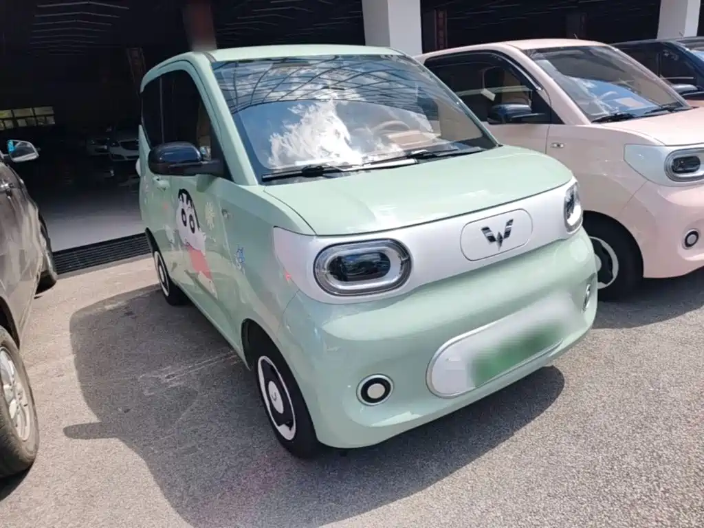 Wuling MINIEV — миниатюра 4
