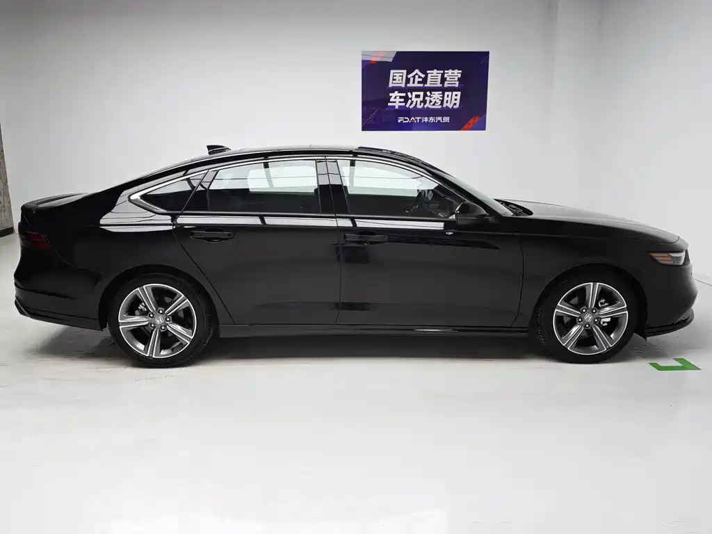 Honda Accord — миниатюра 7