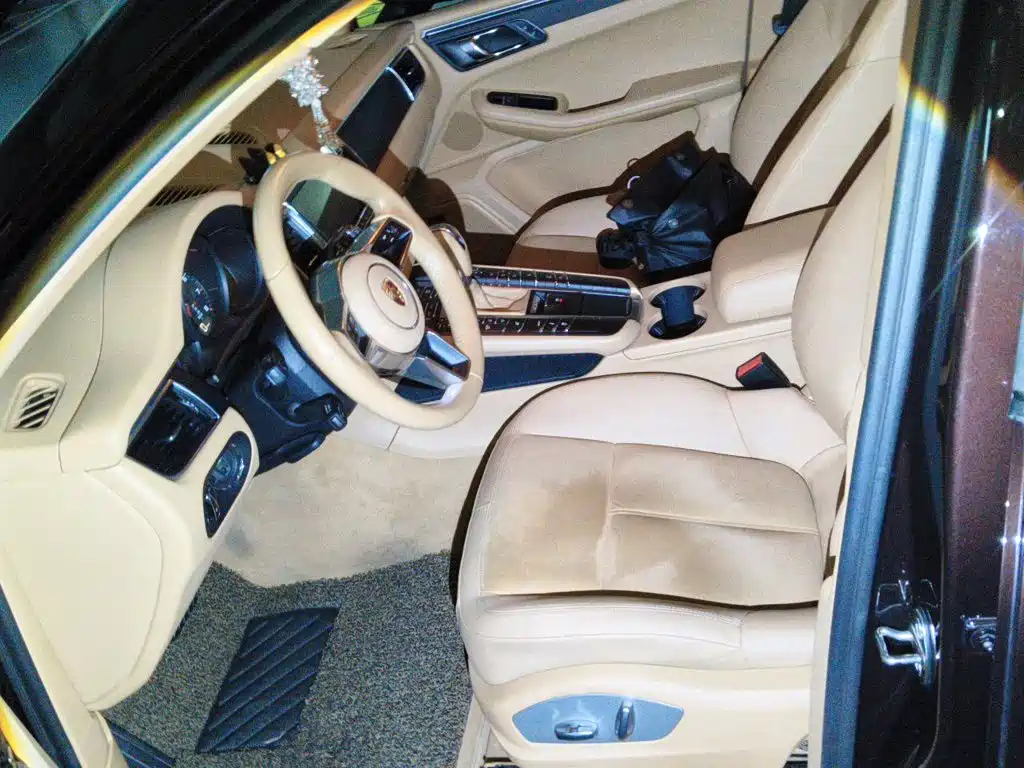 Porsche Macan — миниатюра 8