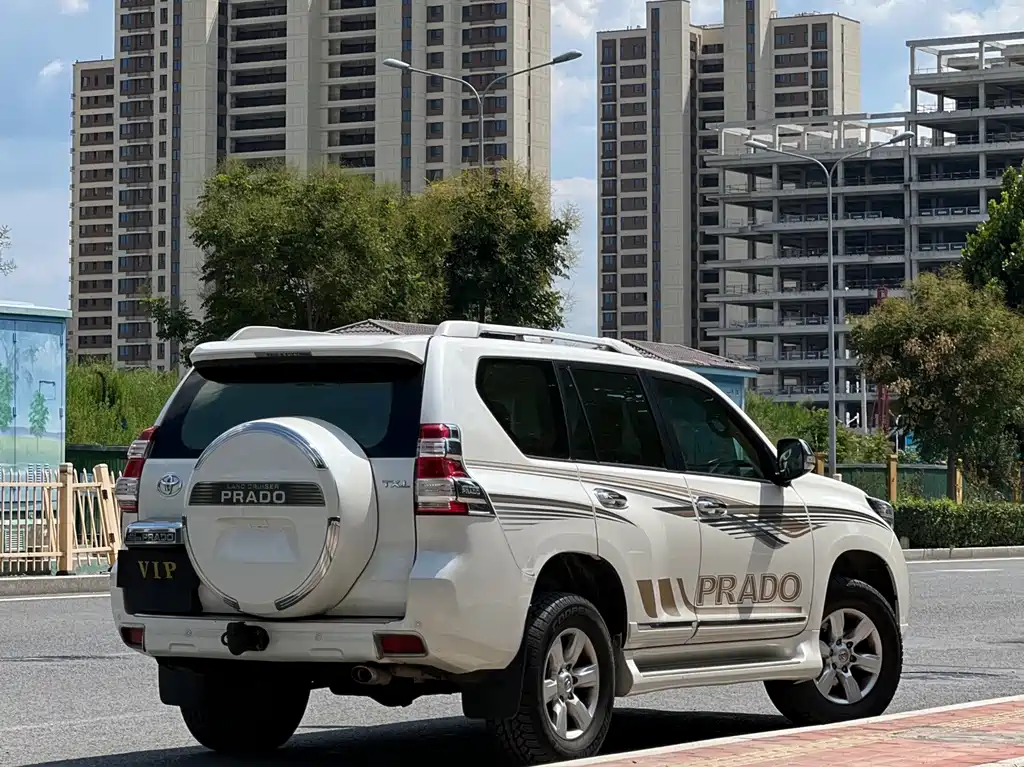 Toyota Prado (Import) — миниатюра 11