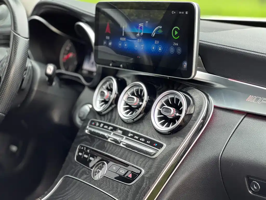 Mercedes-Benz C-Class — миниатюра 14