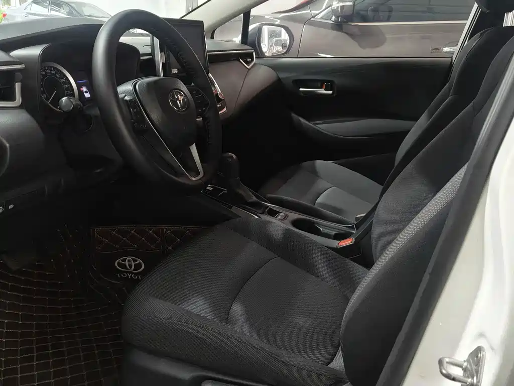 Toyota Corolla — миниатюра 9