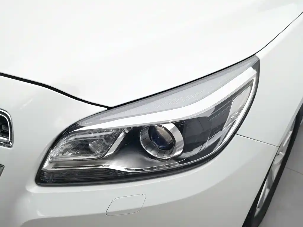 Chevrolet Malibu — миниатюра 7
