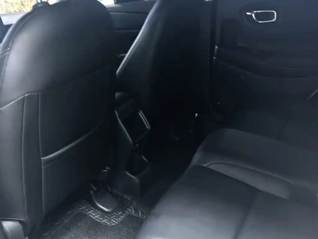 Honda Vezel — миниатюра 10