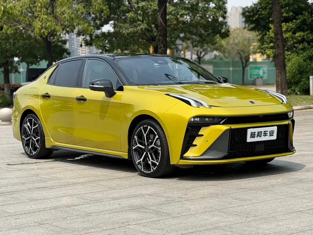 Lynk & Co 03 — миниатюра 4
