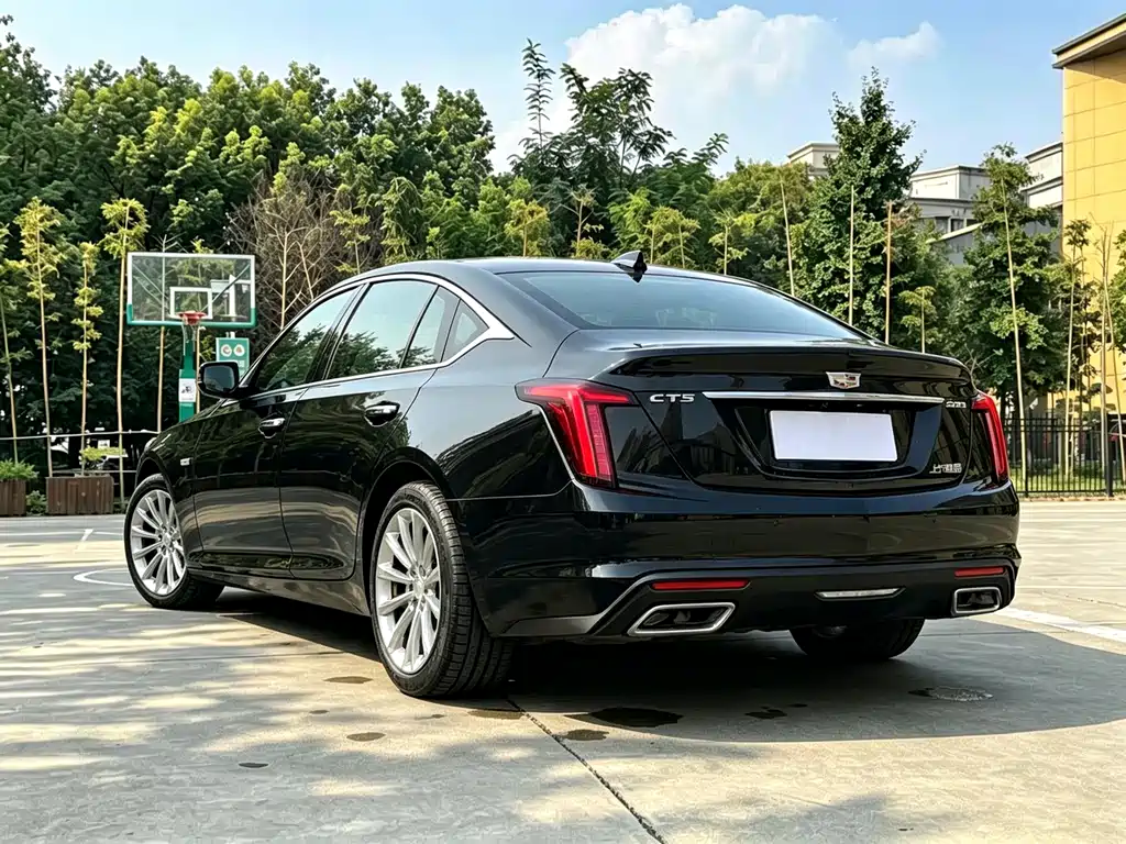 Cadillac CT5 — миниатюра 8