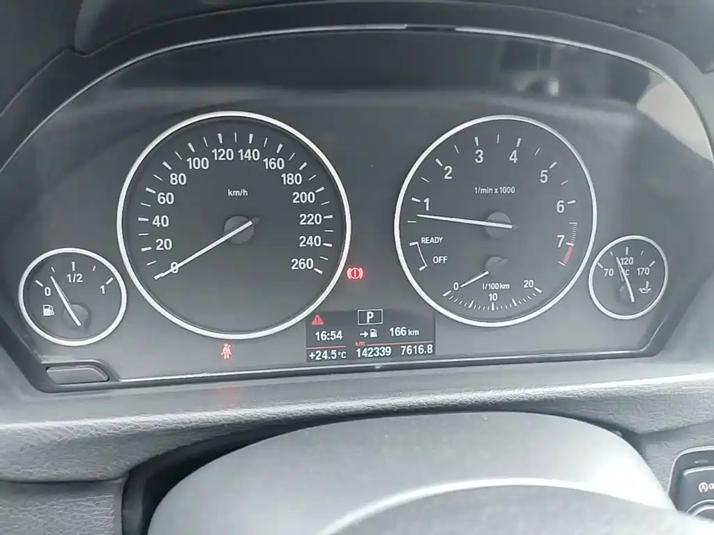 BMW 3 Series GT — миниатюра 12
