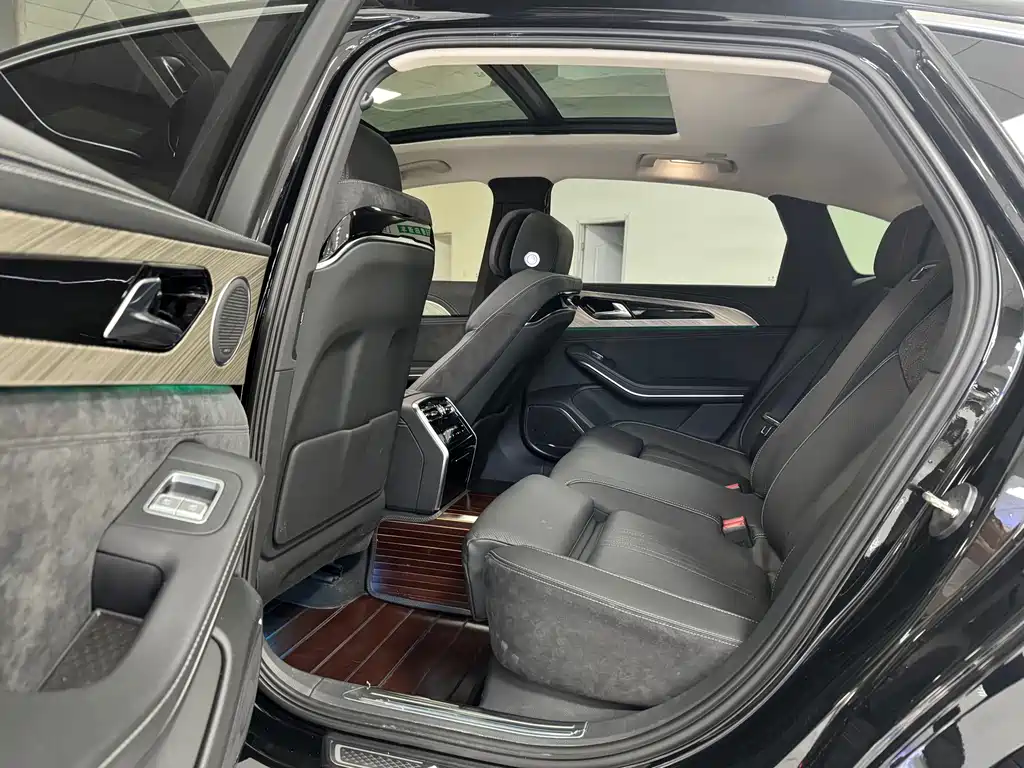 Hongqi Hongqi H9 — миниатюра 6
