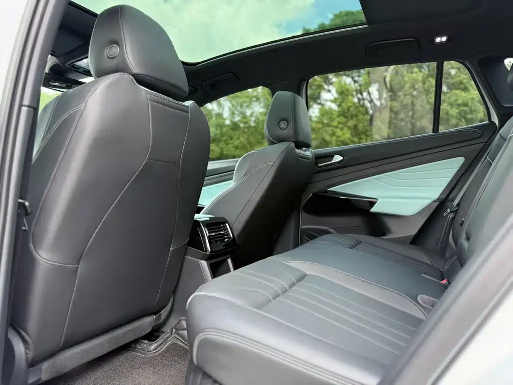 Volkswagen ID.4 X — миниатюра 6