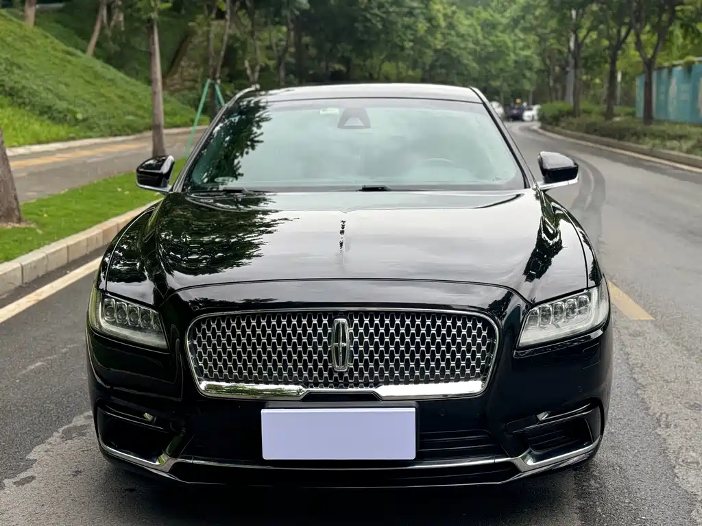 Lincoln Continental 2019 2.0T V