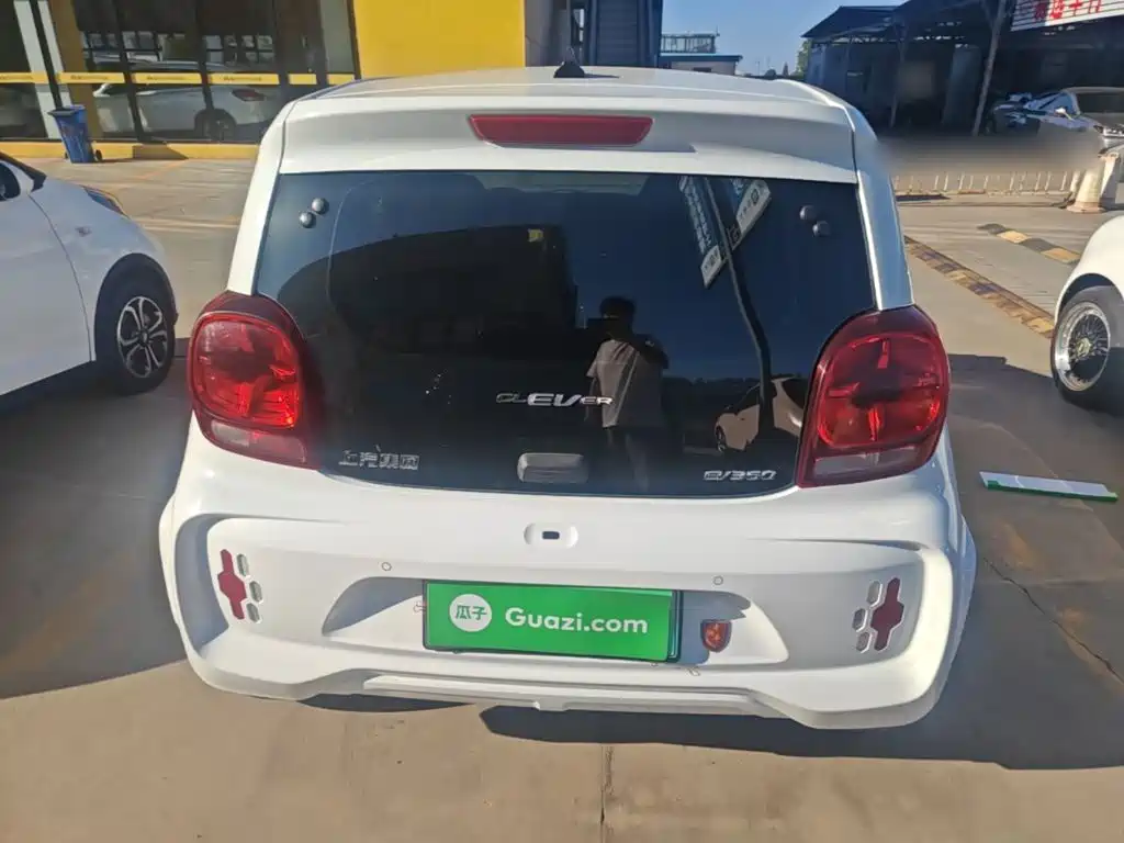 Roewe Clever — миниатюра 6