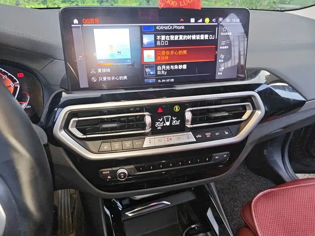 BMW X3 — миниатюра 9