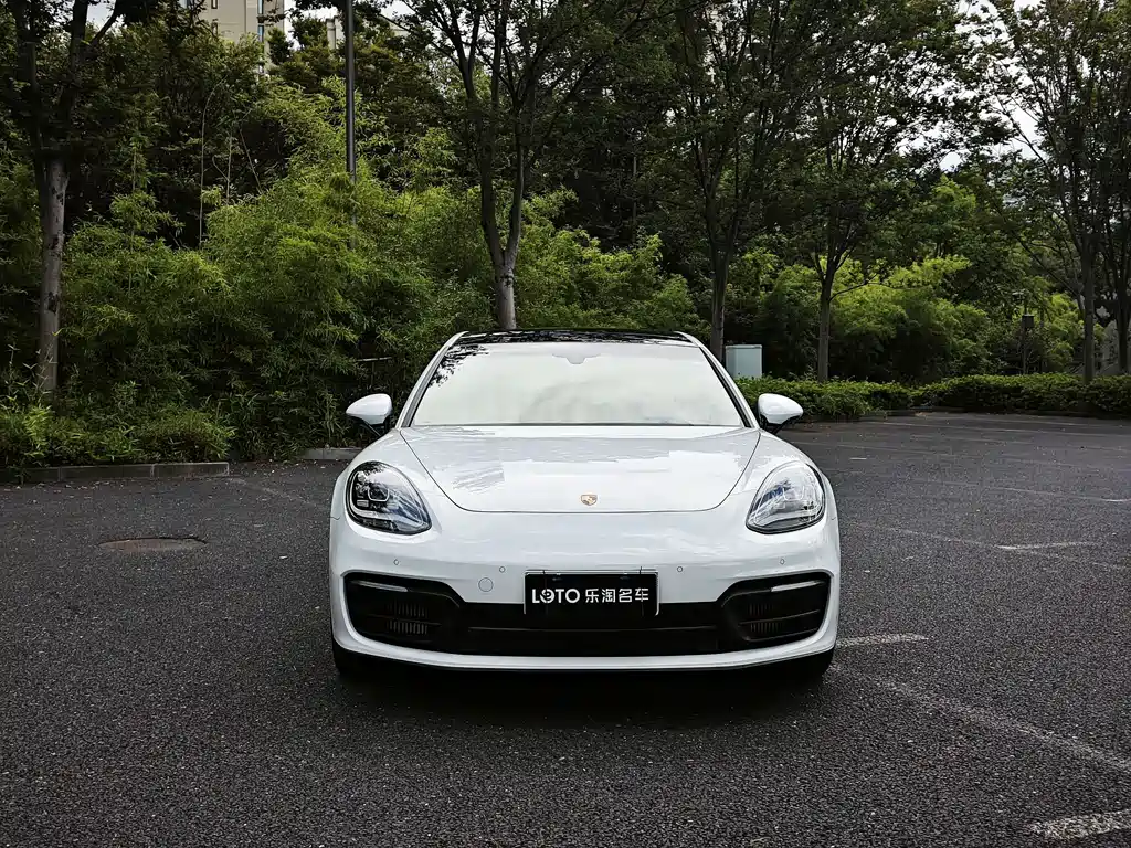 Porsche Panamera — миниатюра 2