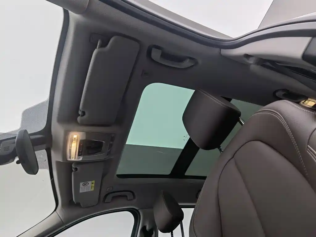 BMW X1 — миниатюра 14