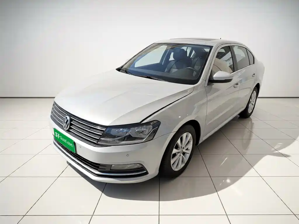 Volkswagen Lavida — миниатюра 2