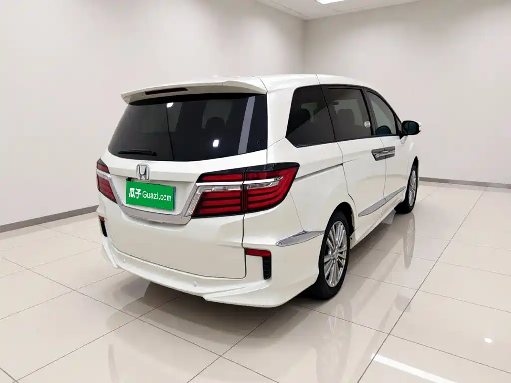 Honda Elysion — миниатюра 6