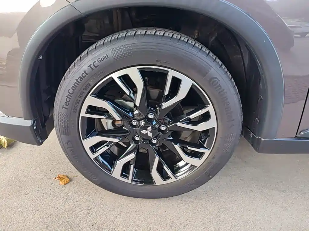 Mitsubishi Outlander — миниатюра 23