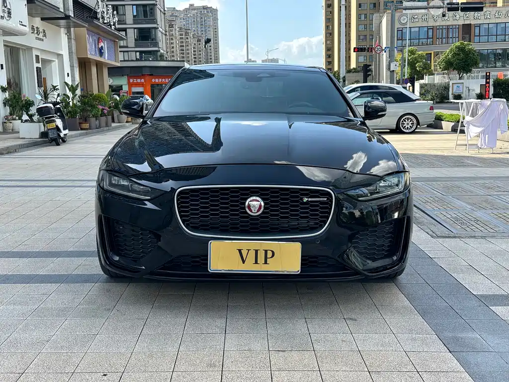 Jaguar XEL — фотографии объявления, Фото 3