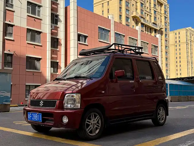 Suzuki Landy