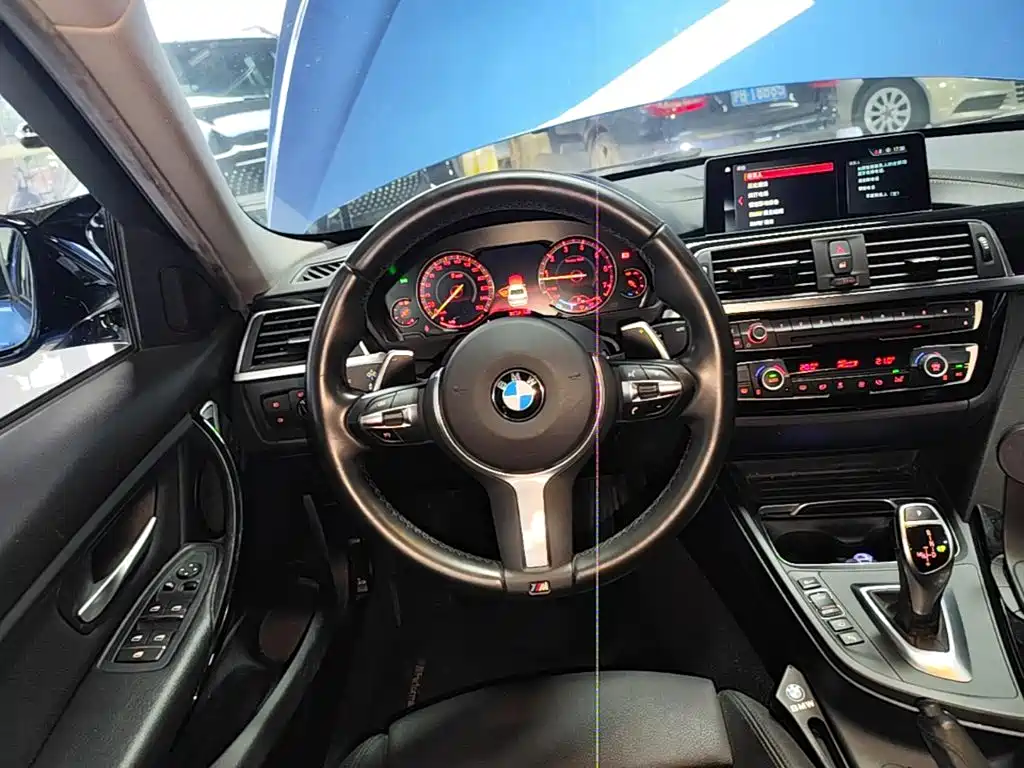 BMW 3 Series — миниатюра 11
