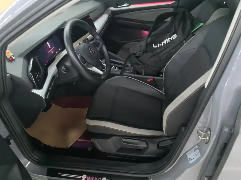 Volkswagen Golf — миниатюра 15