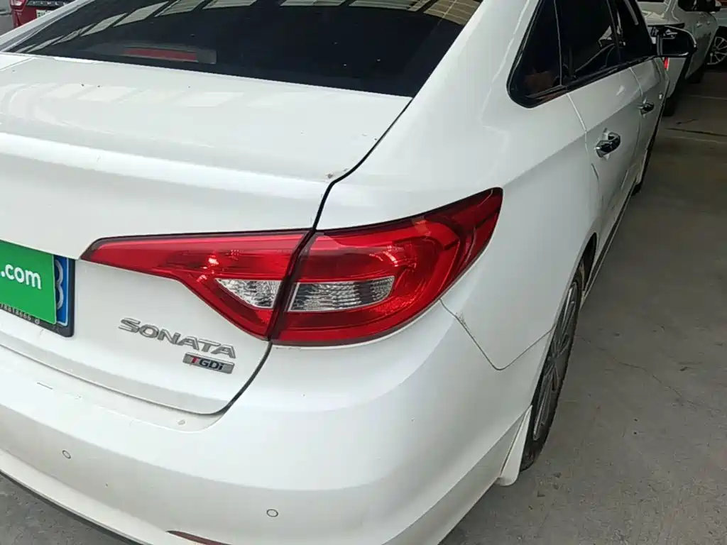 Hyundai Sonata — миниатюра 8