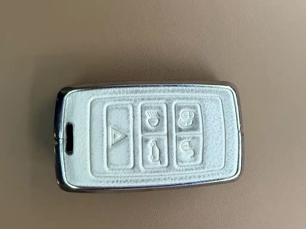 Land Rover Range Rover — миниатюра 21