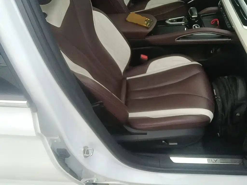 Geely Xingyue L — миниатюра 25