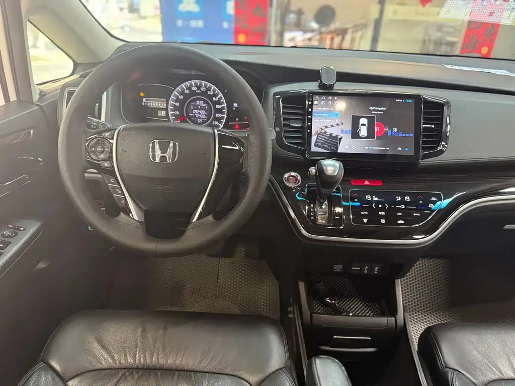 Honda Odyssey — миниатюра 16