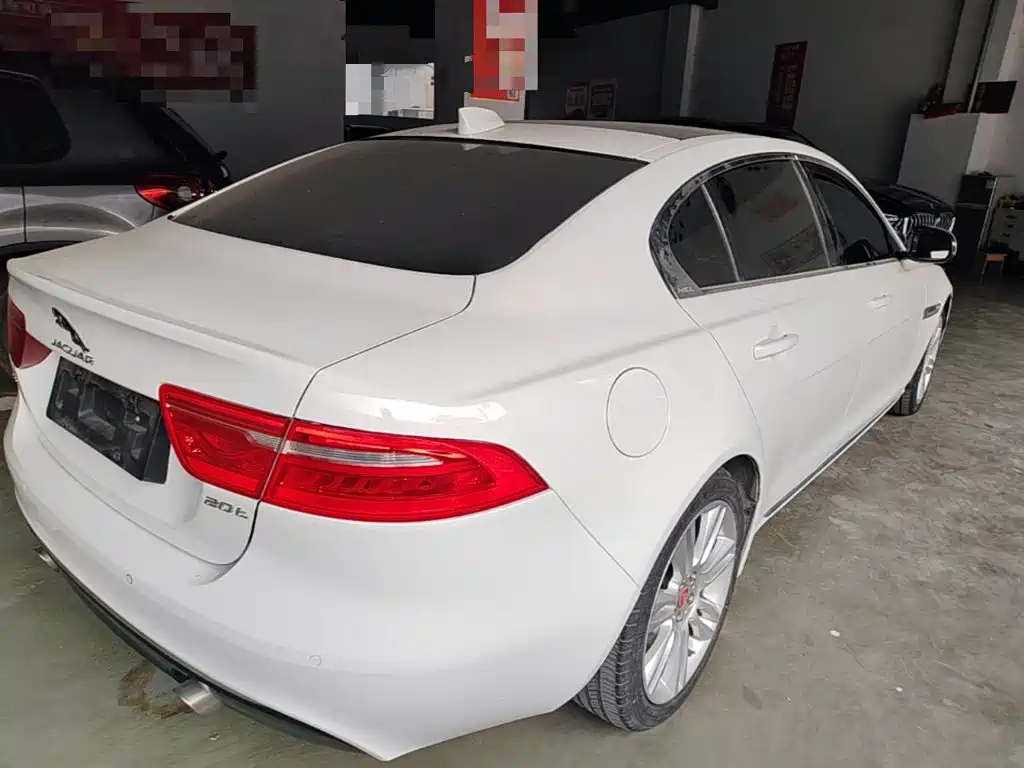 Jaguar XEL — миниатюра 7
