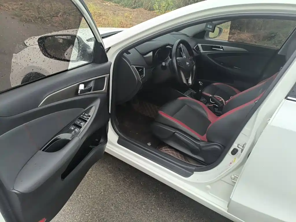 Changan Eado XT — миниатюра 16