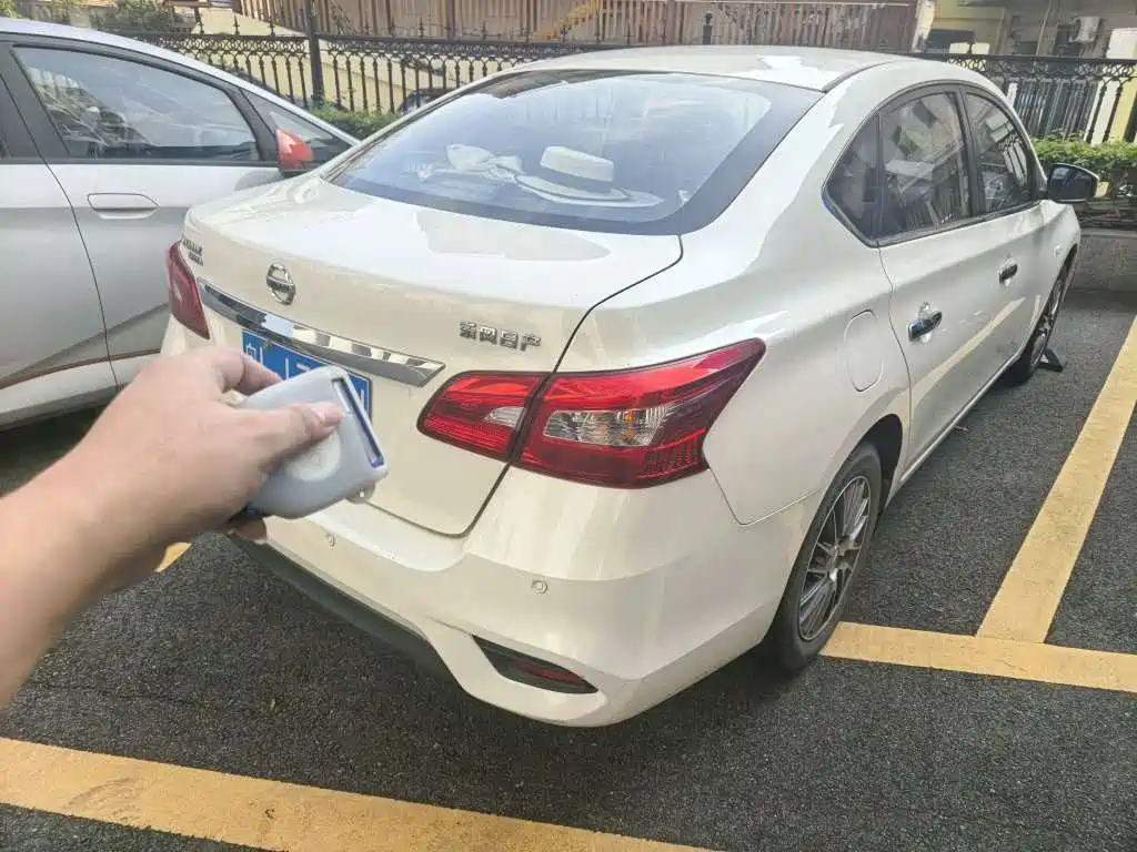 Nissan Sylphy — миниатюра 2