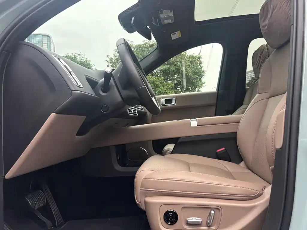 Li Auto L6 2025 Max