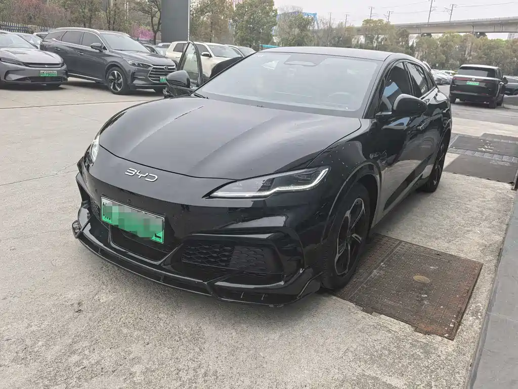 BYD Seal 06GT