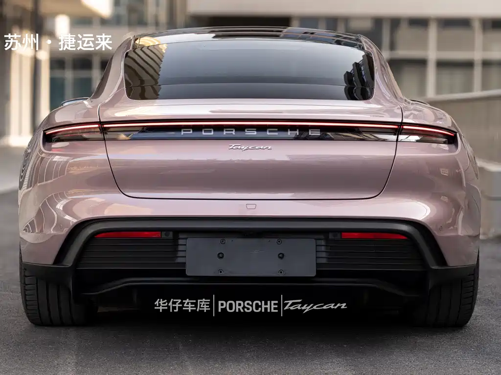Porsche Taycan — миниатюра 7