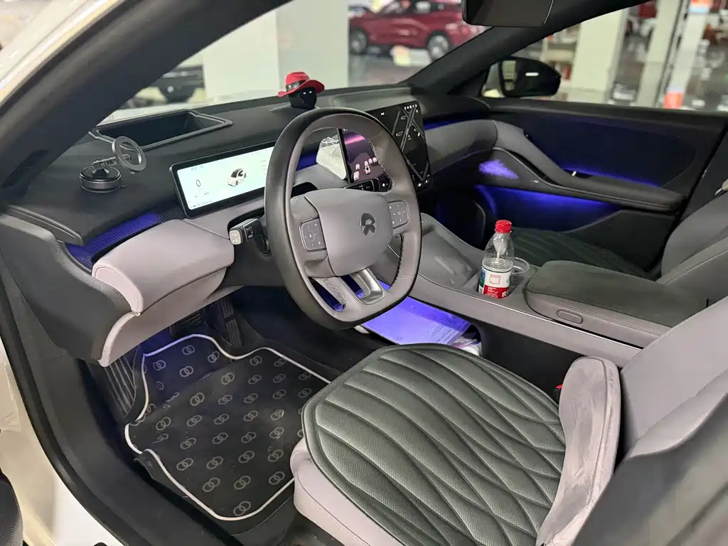 NIO ET5 — миниатюра 2