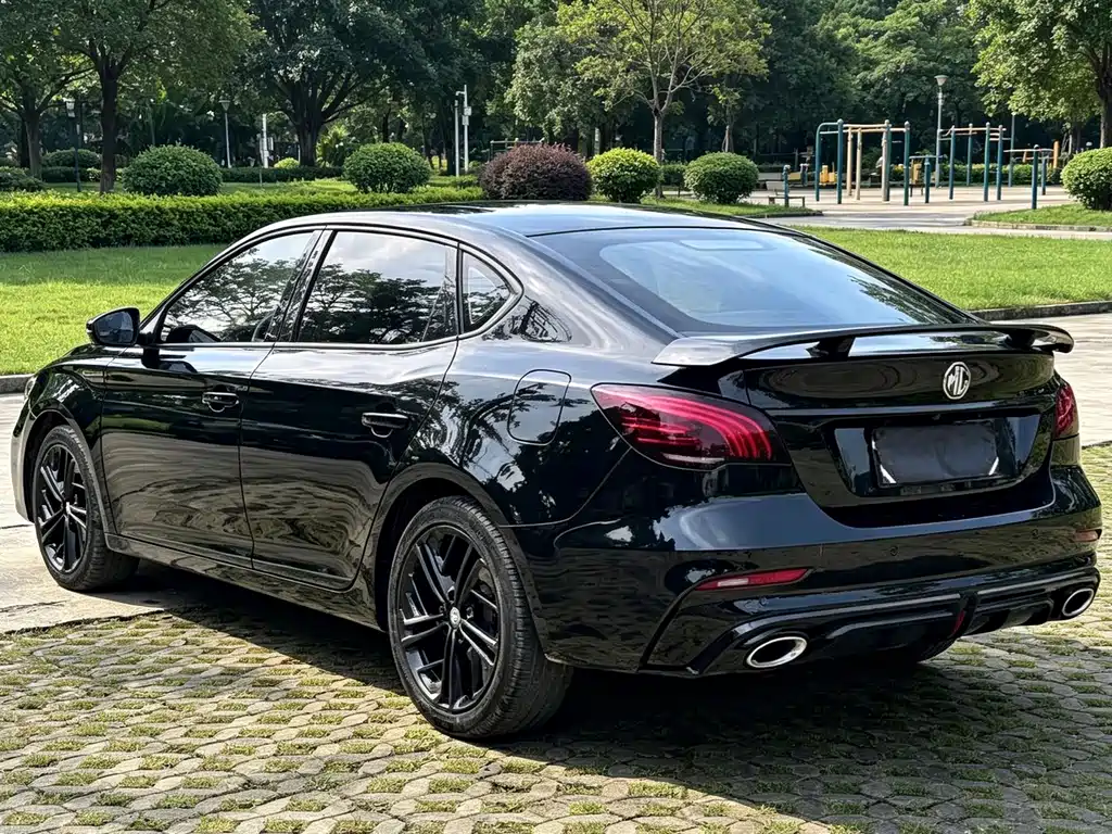 MG MG6 — миниатюра 9