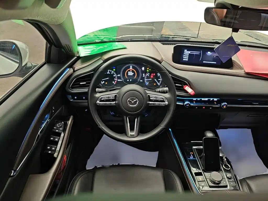 Mazda CX-30 — миниатюра 11