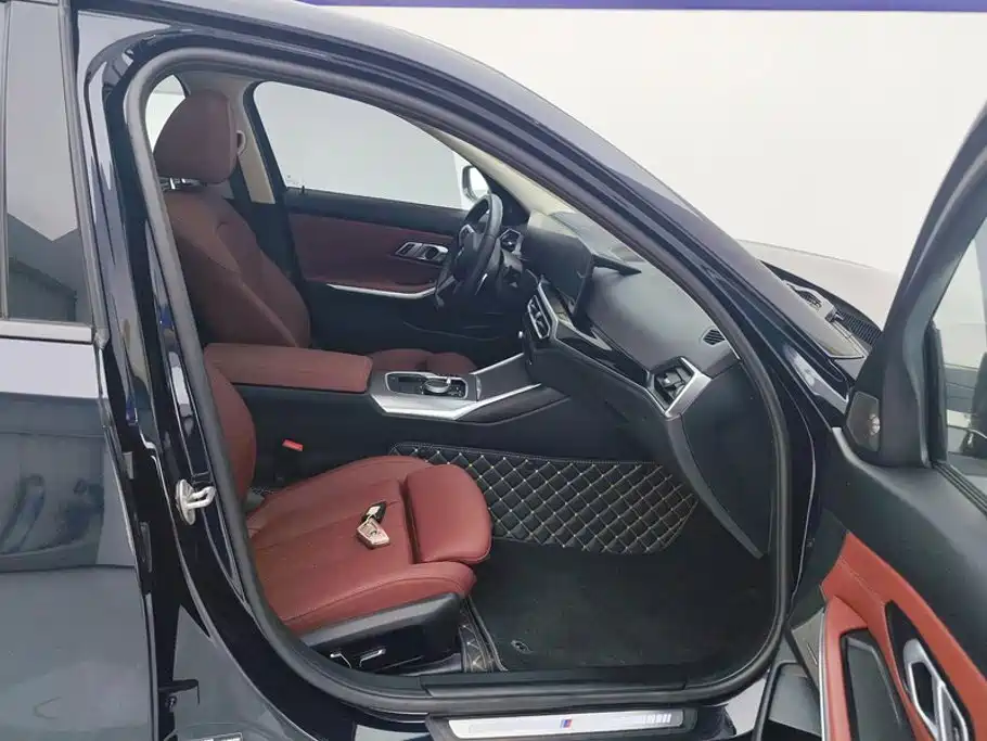 BMW 3 Series — миниатюра 8