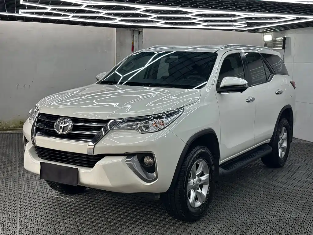 Toyota Fortuner 2017 2.7L