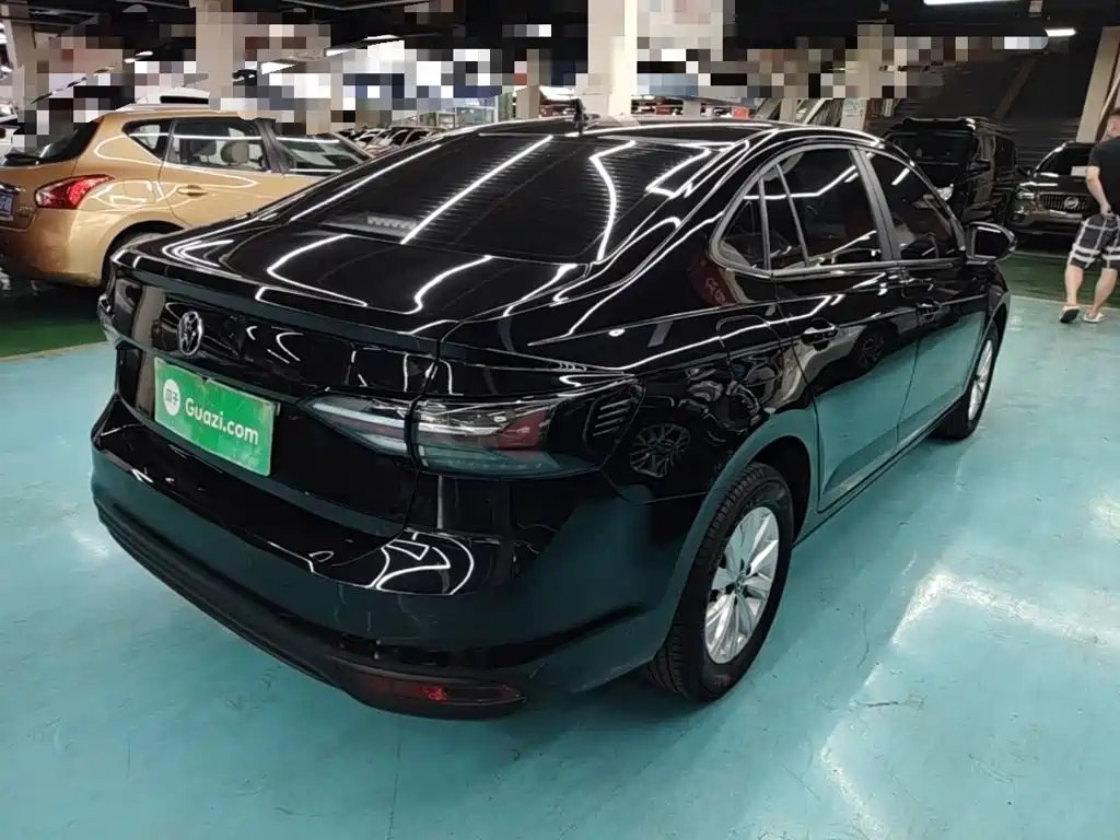 Volkswagen Lavida — миниатюра 7